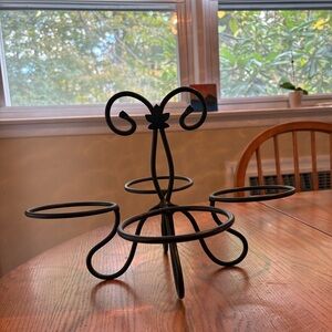 Longaberger Black Metal Stand